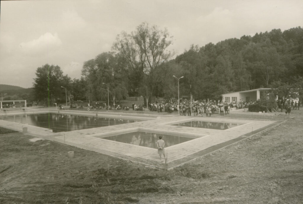 Eröffnung Schwimmbad Themar, Übersicht Schwimmbecken